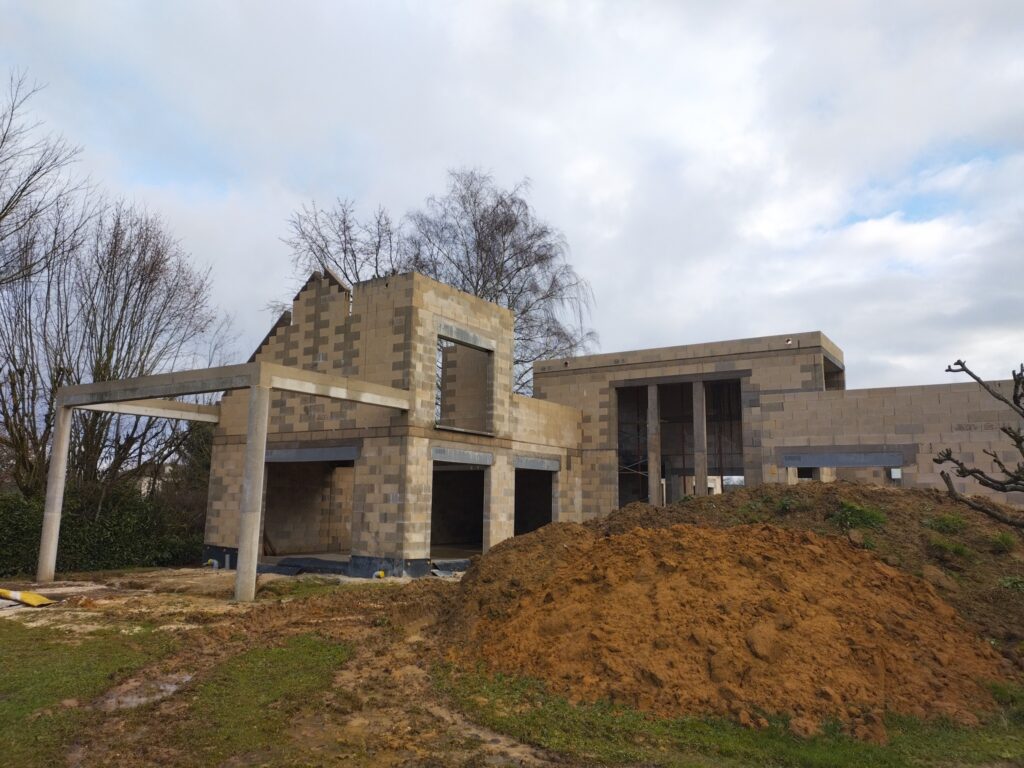 ma-maconnerie-90 - construction d'une maison en parpaing