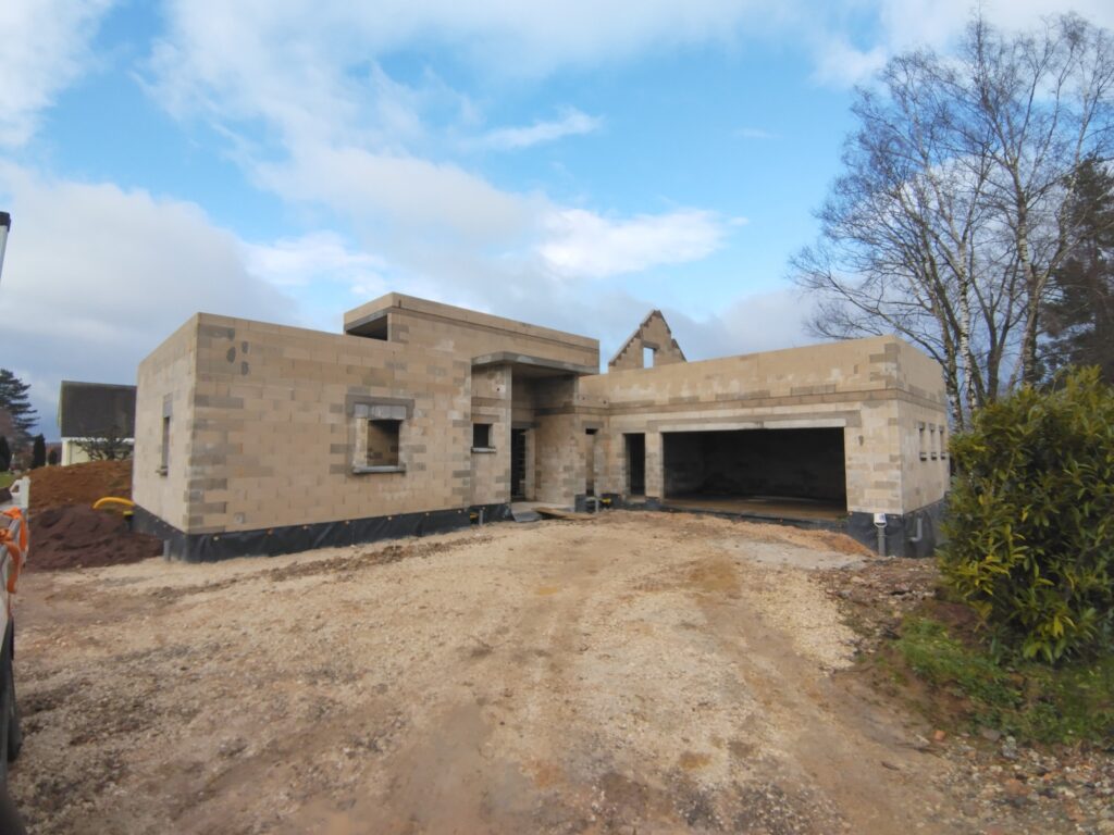 ma-maconnerie-90 - construction d'une maison en parpaing